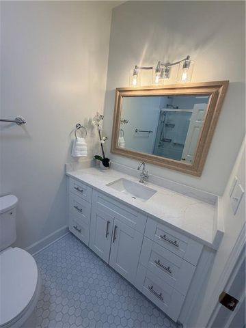 183 Victoria Way, Roswell, GA 30075