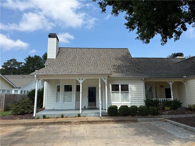 183 Victoria Way, Roswell, GA 30075