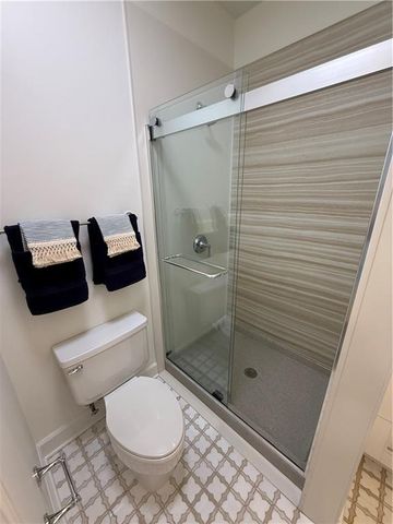 183 Victoria Way, Roswell, GA 30075
