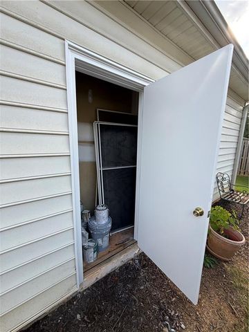 183 Victoria Way, Roswell, GA 30075