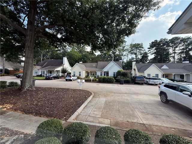 183 Victoria Way, Roswell, GA 30075