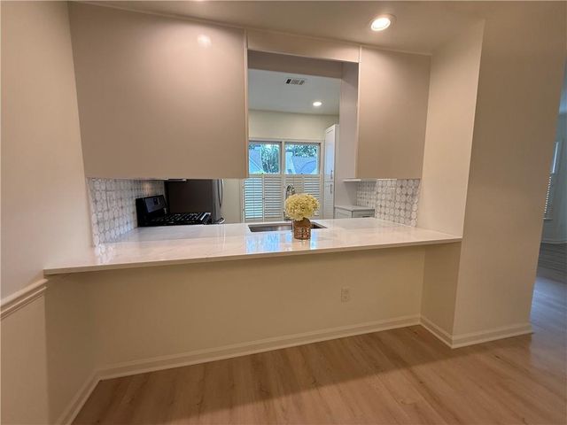 183 Victoria Way, Roswell, GA 30075