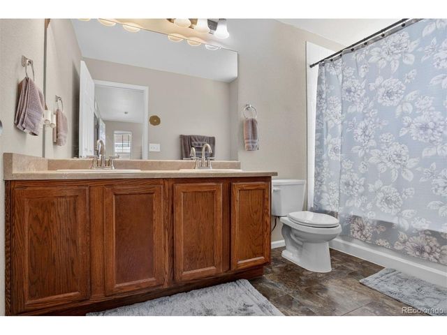 10968 Dayton Way, Commerce City, CO 80640