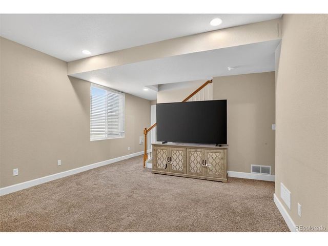 10968 Dayton Way, Commerce City, CO 80640