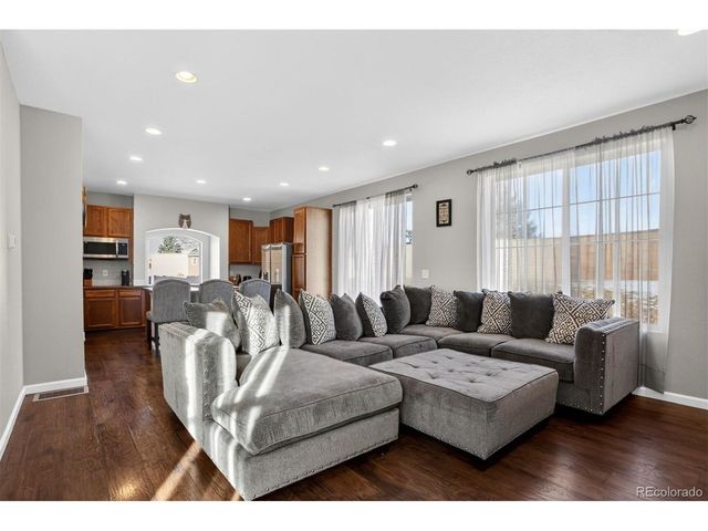 10968 Dayton Way, Commerce City, CO 80640