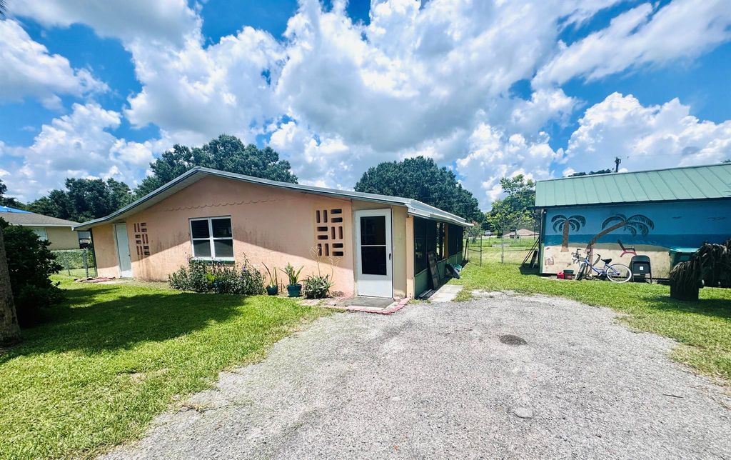 3816 NW 36th Avenue, Okeechobee, FL 34972