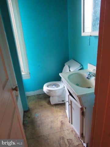 527 GIRARD AVE, York, PA 17403