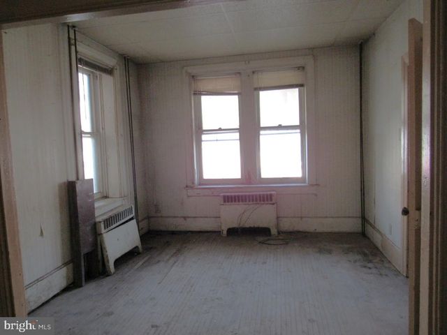 527 GIRARD AVE, York, PA 17403