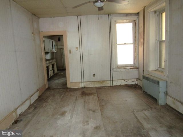 527 GIRARD AVE, York, PA 17403