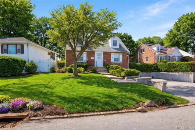 136 Roundhill Drive, Yonkers, NY 10710