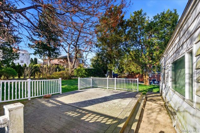 136 Roundhill Drive, Yonkers, NY 10710