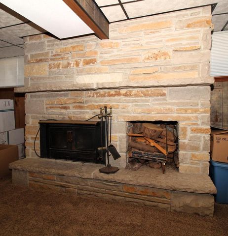 2111 Canary STREET, West Bend, WI 53090