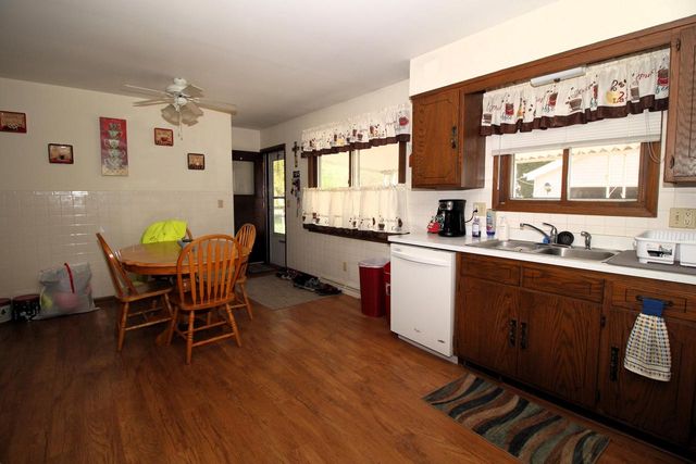 2111 Canary STREET, West Bend, WI 53090
