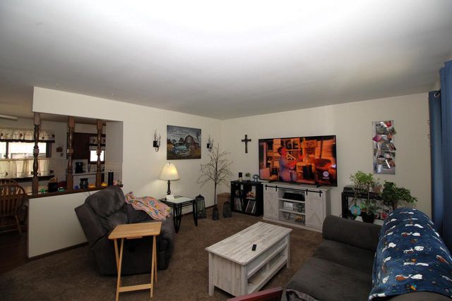 2111 Canary STREET, West Bend, WI 53090