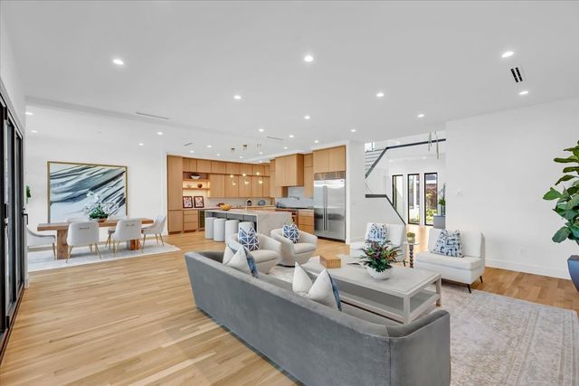 3753 Bolivar Drive, Dallas, TX 75220