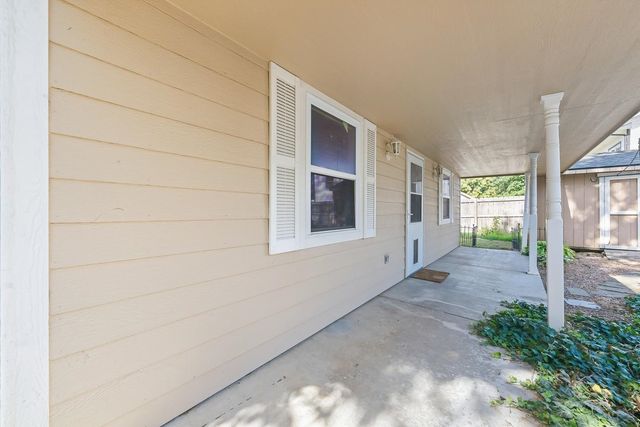 601 Scott St, Valley Center, KS 67147
