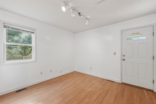 601 Scott St, Valley Center, KS 67147