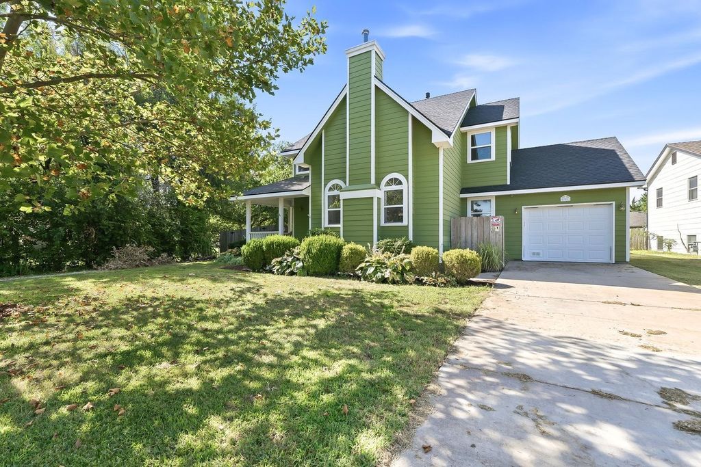 601 Scott St, Valley Center, KS 67147