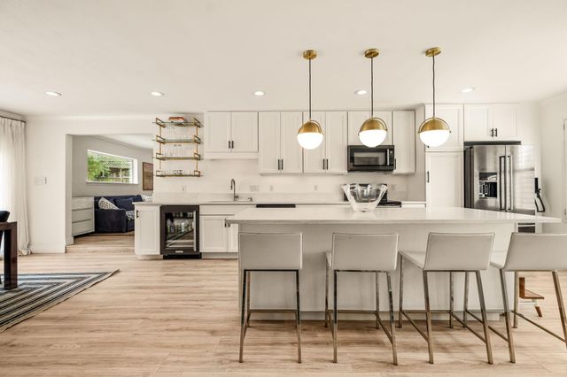 5602 Blueridge CT, Austin, TX 78731