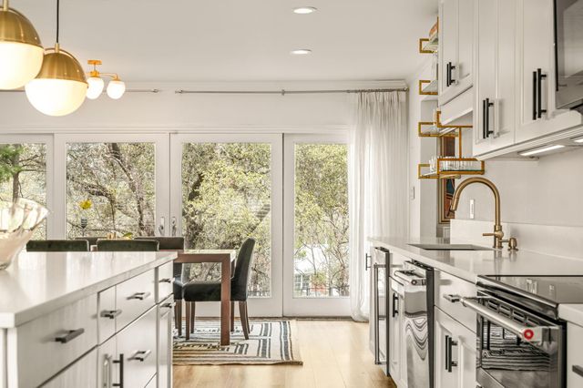 5602 Blueridge CT, Austin, TX 78731