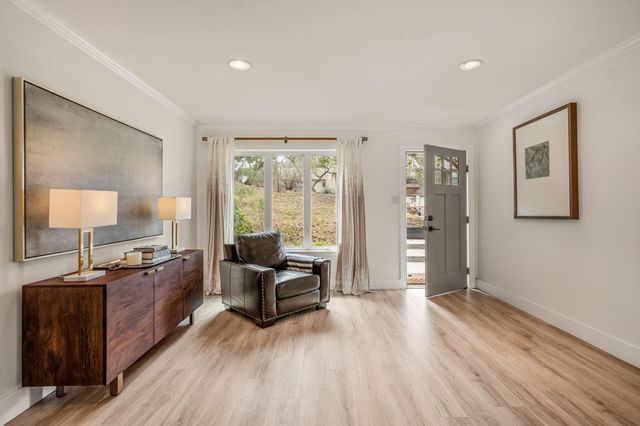 5602 Blueridge CT, Austin, TX 78731