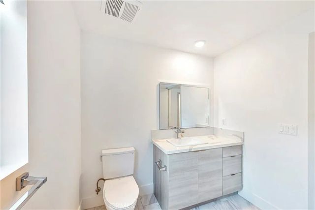 1482 S Sherbourne Drive 101, Los Angeles, CA 90035