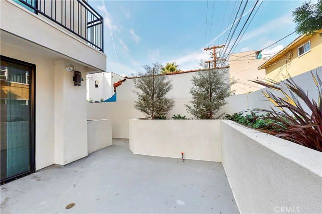 1482 S Sherbourne Drive 101, Los Angeles, CA 90035