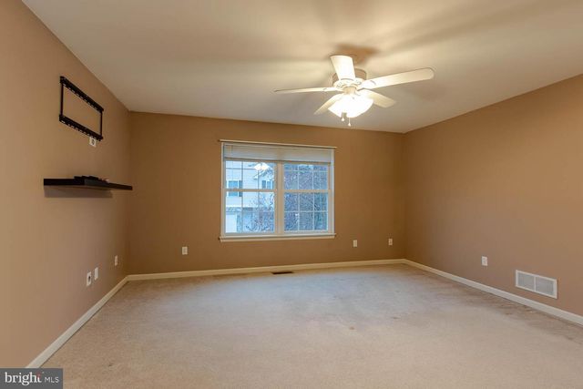 169 GALA DR, State College, PA 16801