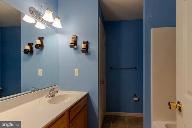 169 GALA DR, State College, PA 16801