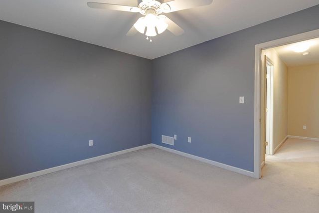 169 GALA DR, State College, PA 16801