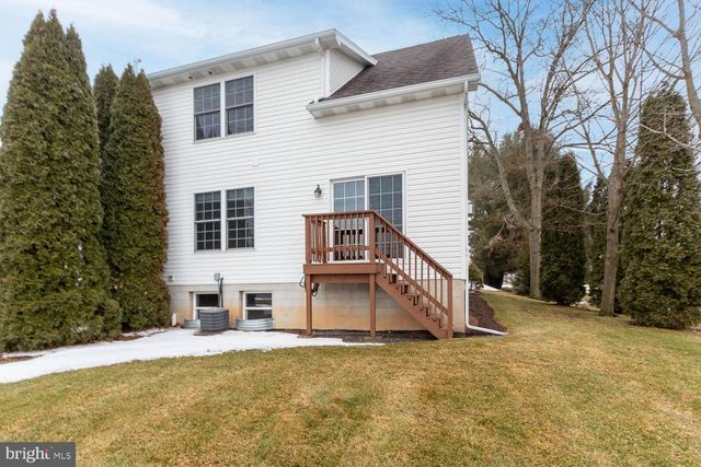 169 GALA DR, State College, PA 16801