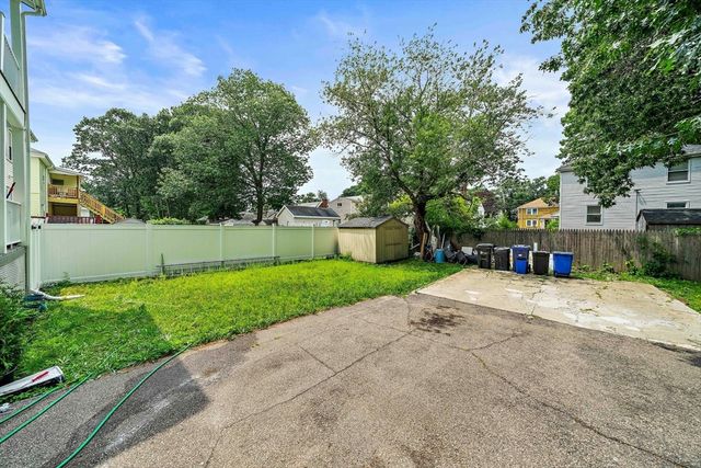 62 Favre 2, Boston, MA 02126