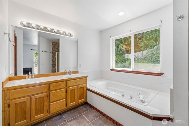 15515 88TH Drive NW, Stanwood, WA 98292