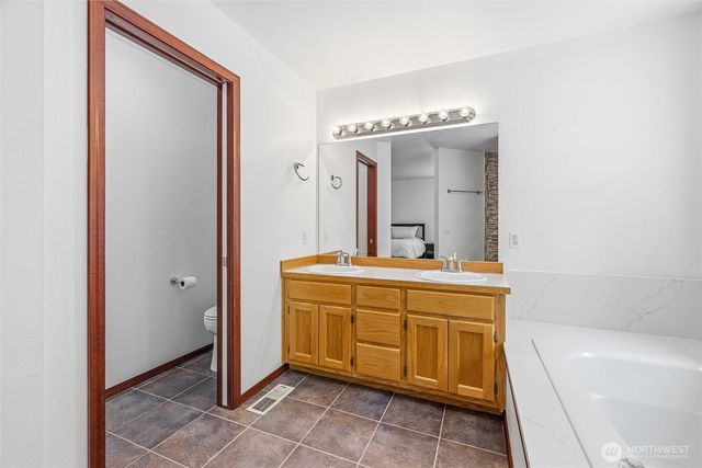 15515 88TH Drive NW, Stanwood, WA 98292