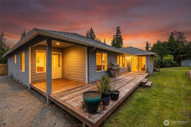 15515 88TH Drive NW, Stanwood, WA 98292