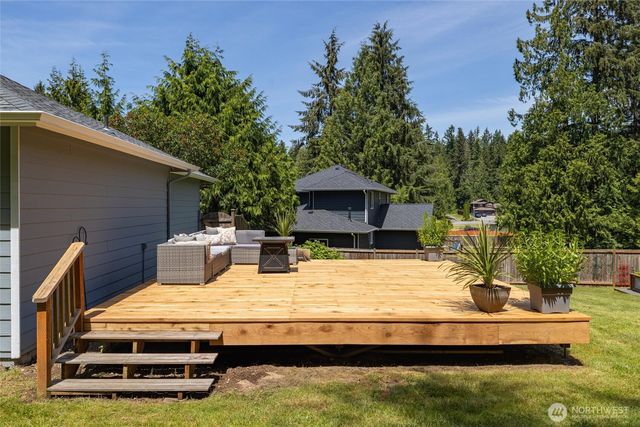 15515 88TH Drive NW, Stanwood, WA 98292