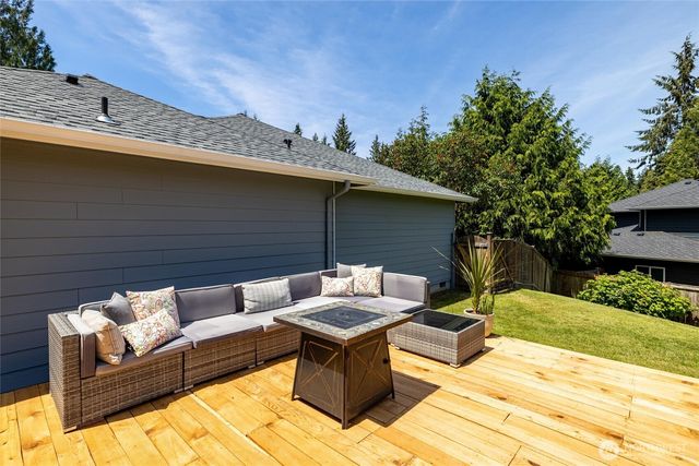 15515 88TH Drive NW, Stanwood, WA 98292
