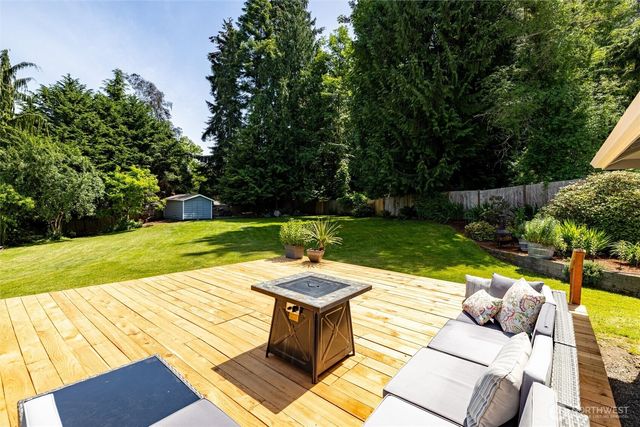15515 88TH Drive NW, Stanwood, WA 98292