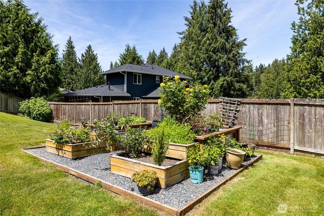 15515 88TH Drive NW, Stanwood, WA 98292