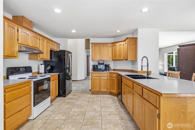 15515 88TH Drive NW, Stanwood, WA 98292