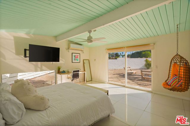 22 Gladys Circle, Palm Springs, CA 92262