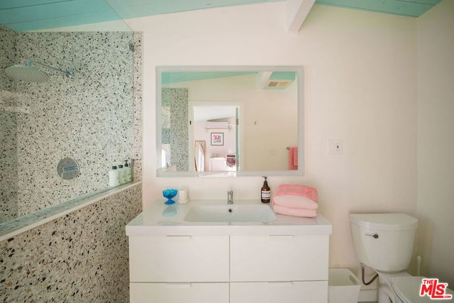 22 Gladys Circle, Palm Springs, CA 92262