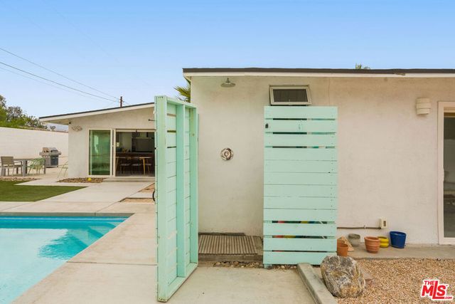 22 Gladys Circle, Palm Springs, CA 92262