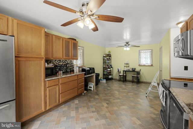 1265-L SWAMP BRIDGE RD, Denver, PA 17517
