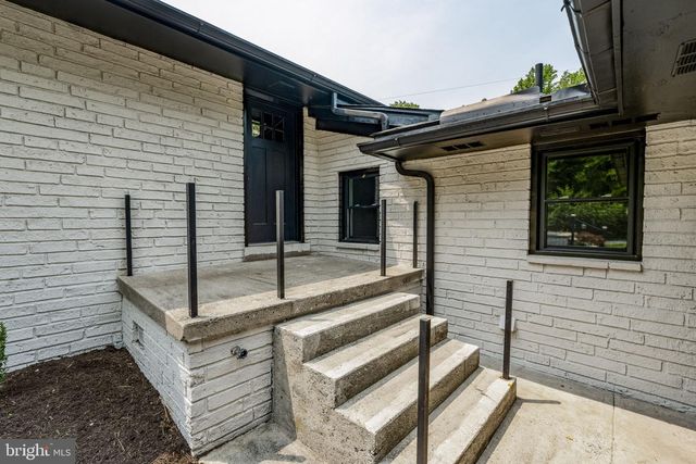 1265-L SWAMP BRIDGE RD, Denver, PA 17517