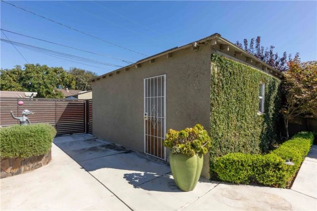 3732 Clark, Long Beach, CA 90808