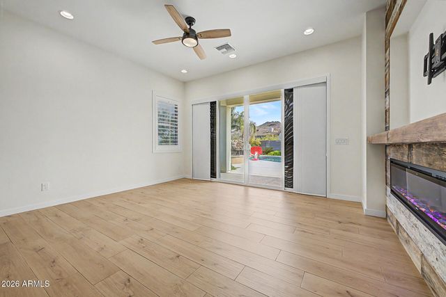 3233 W HORIZON Drive, Phoenix, AZ 85086