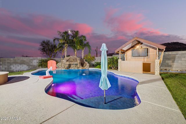 3233 W HORIZON Drive, Phoenix, AZ 85086