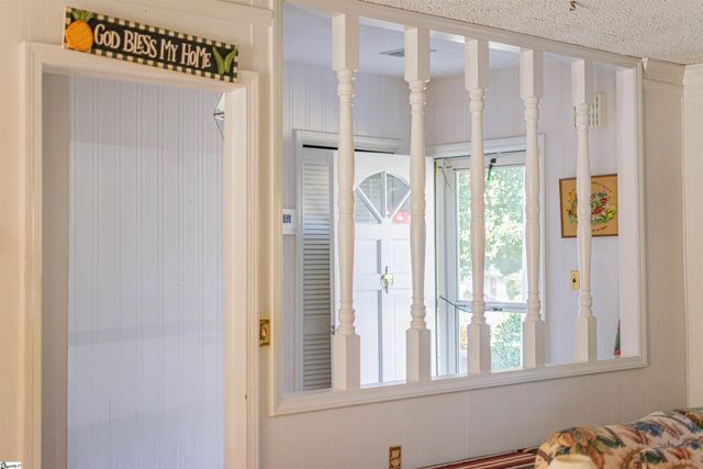 400 Wedgewood Drive, Greenville, SC 29609