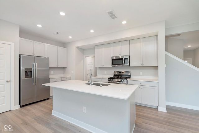 1274 Newton Street, Avon, IN 46123